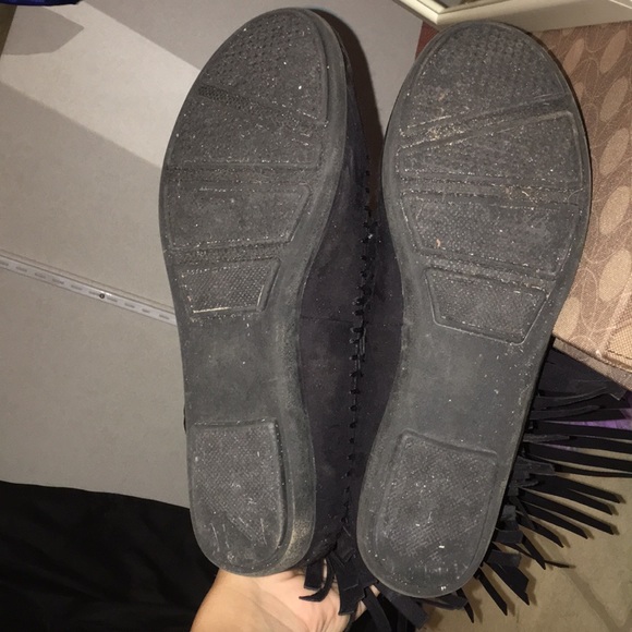 Black Fringe Boots - Picture 4 of 5